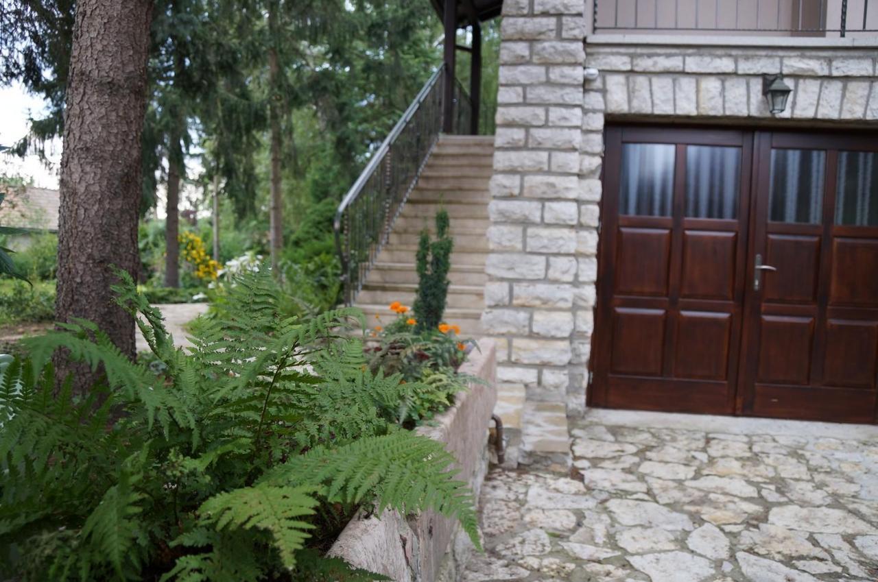 Apartament Fenyves Vendeghaz Bábolna Zewnętrze zdjęcie