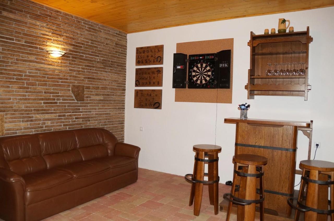 Apartament Fenyves Vendeghaz Bábolna Zewnętrze zdjęcie