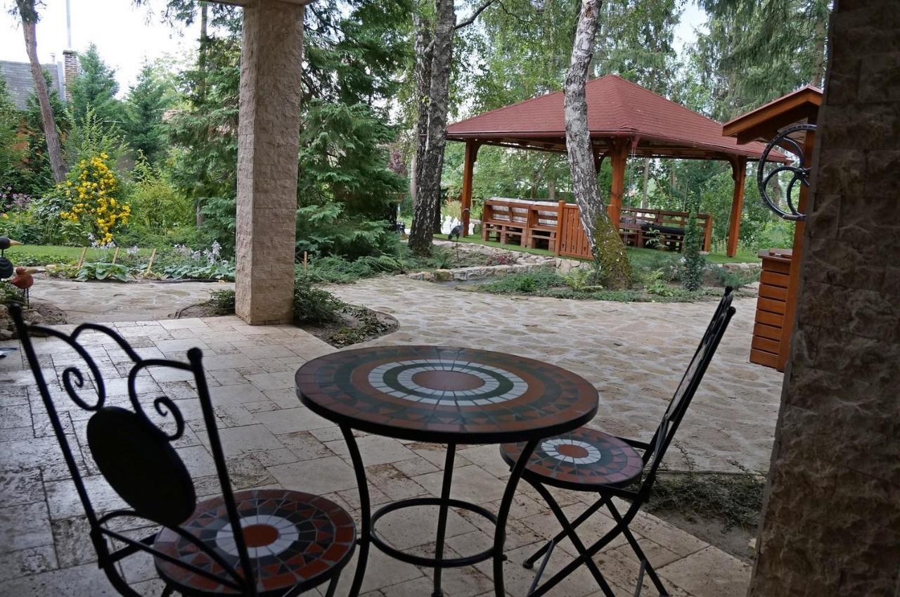 Apartament Fenyves Vendeghaz Bábolna Zewnętrze zdjęcie