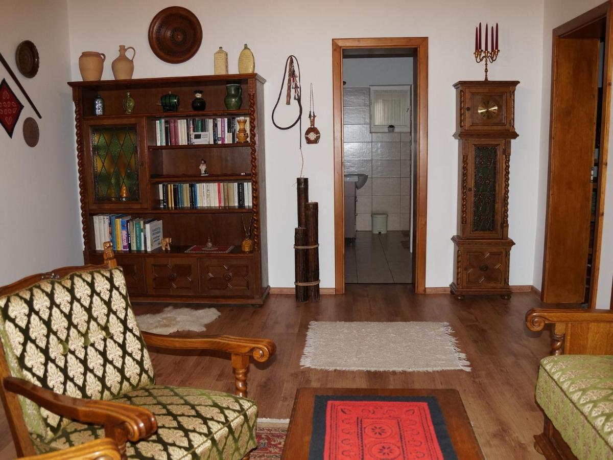 Apartament Fenyves Vendeghaz Bábolna Zewnętrze zdjęcie