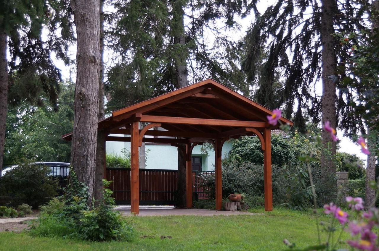 Apartament Fenyves Vendeghaz Bábolna Zewnętrze zdjęcie
