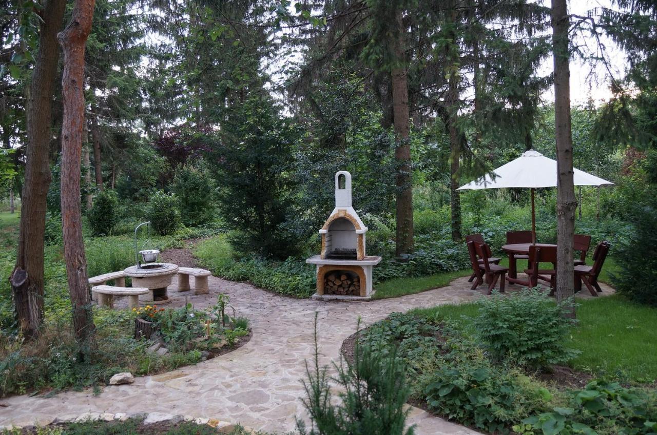 Apartament Fenyves Vendeghaz Bábolna Zewnętrze zdjęcie