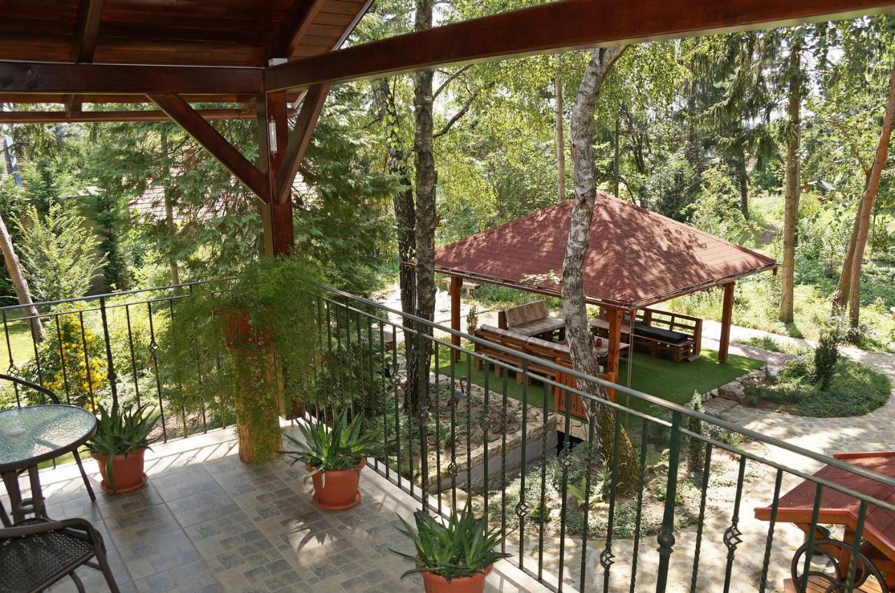 Apartament Fenyves Vendeghaz Bábolna Zewnętrze zdjęcie